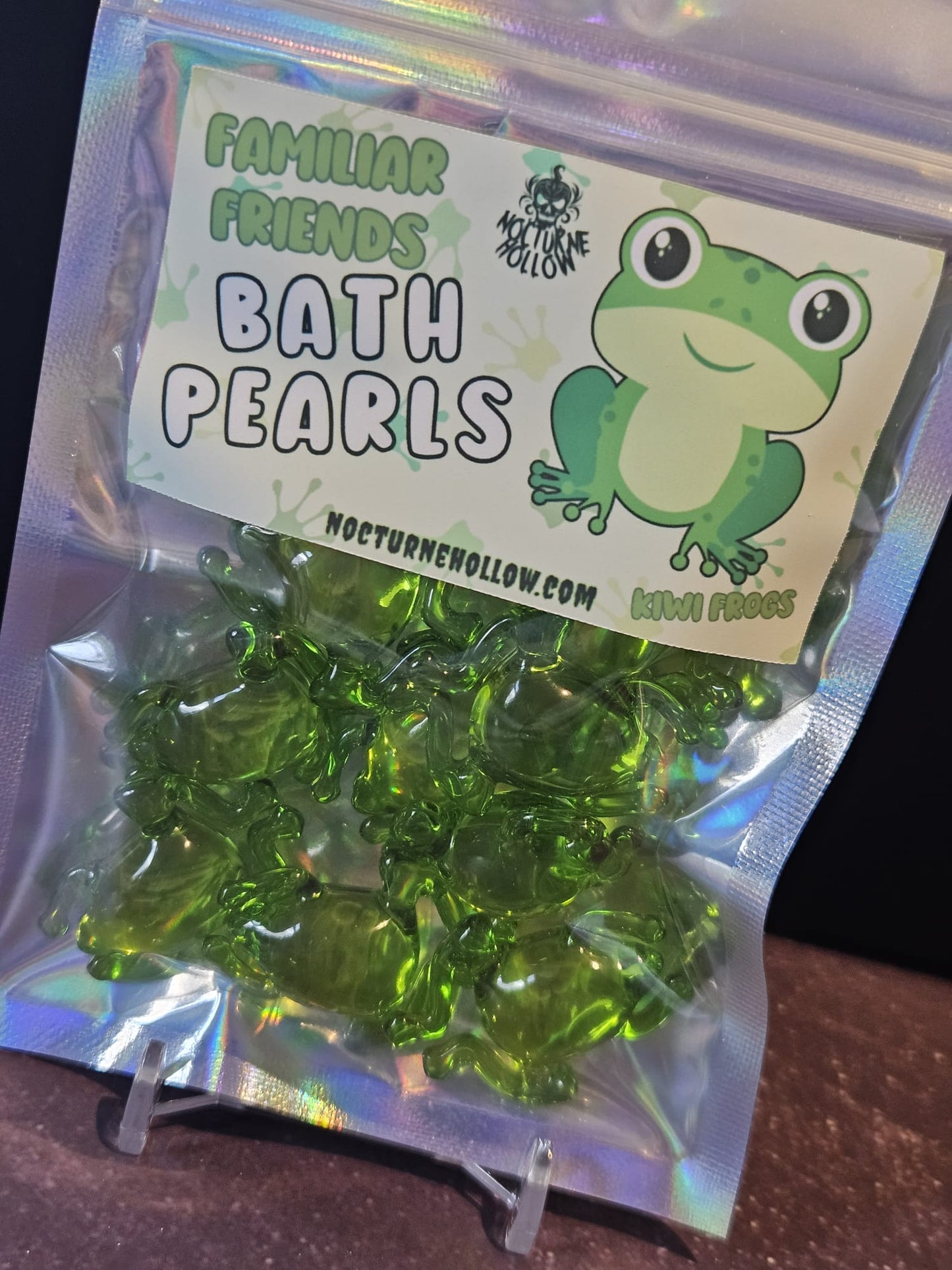 Bath Pearls - Familiar Friends Kiwi Frogs