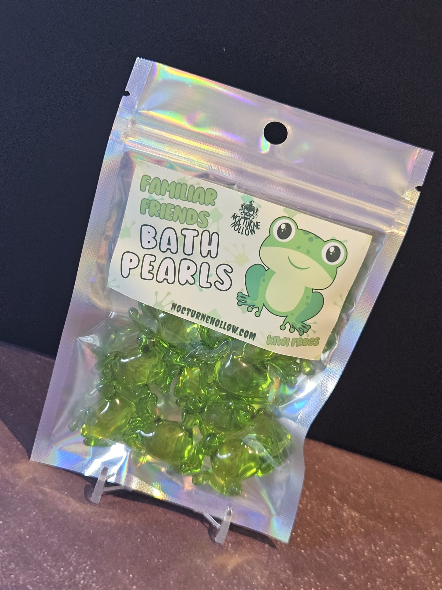 Bath Pearls - Familiar Friends Kiwi Frogs